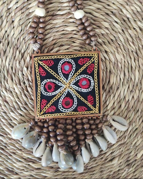 Handcrafted Hand Embroidered Red Pendant Necklace with Cowry String - Image 2